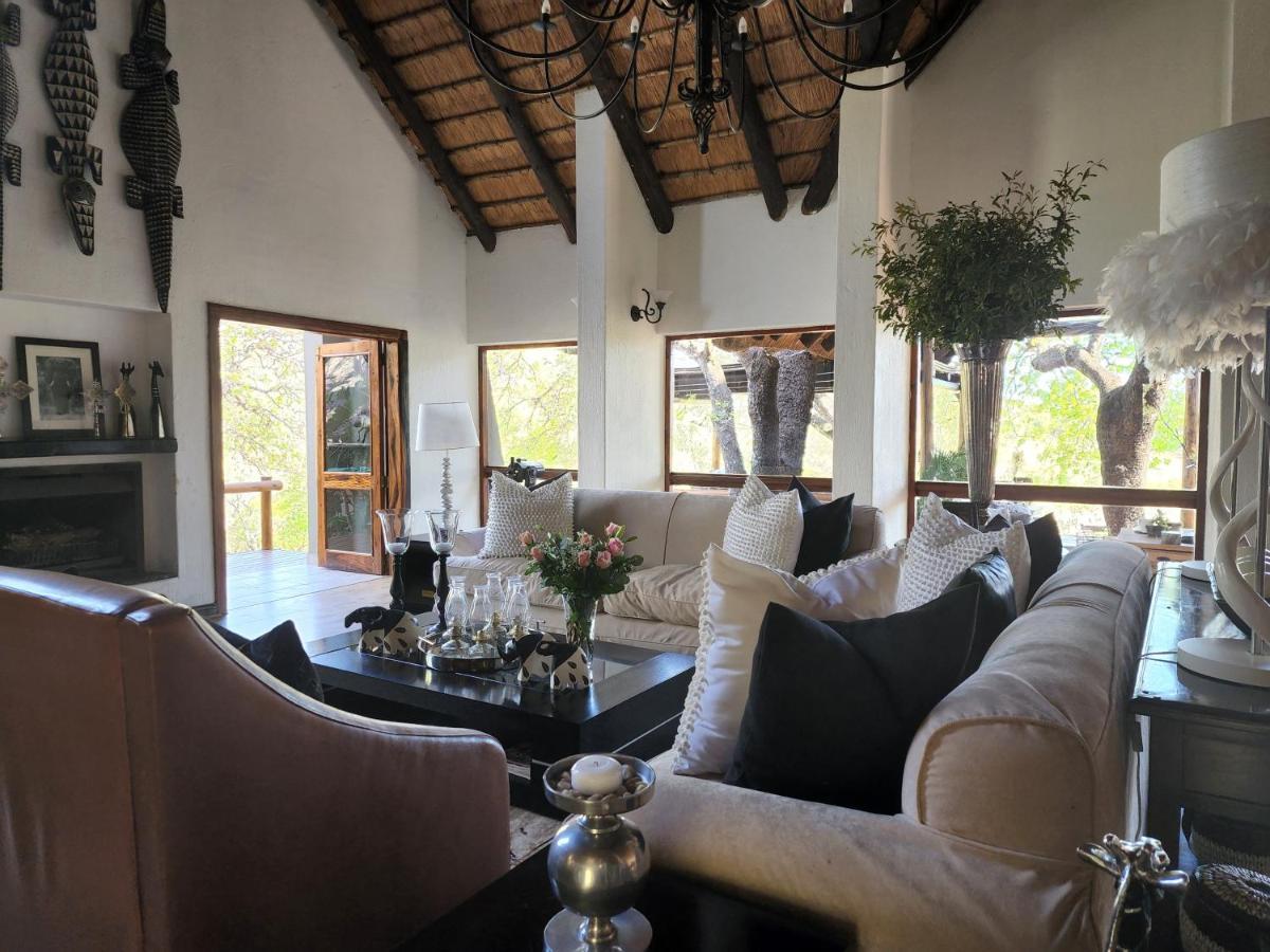 Lodge Karongwe Portfolio - Kuname Karongwe Game Reserve