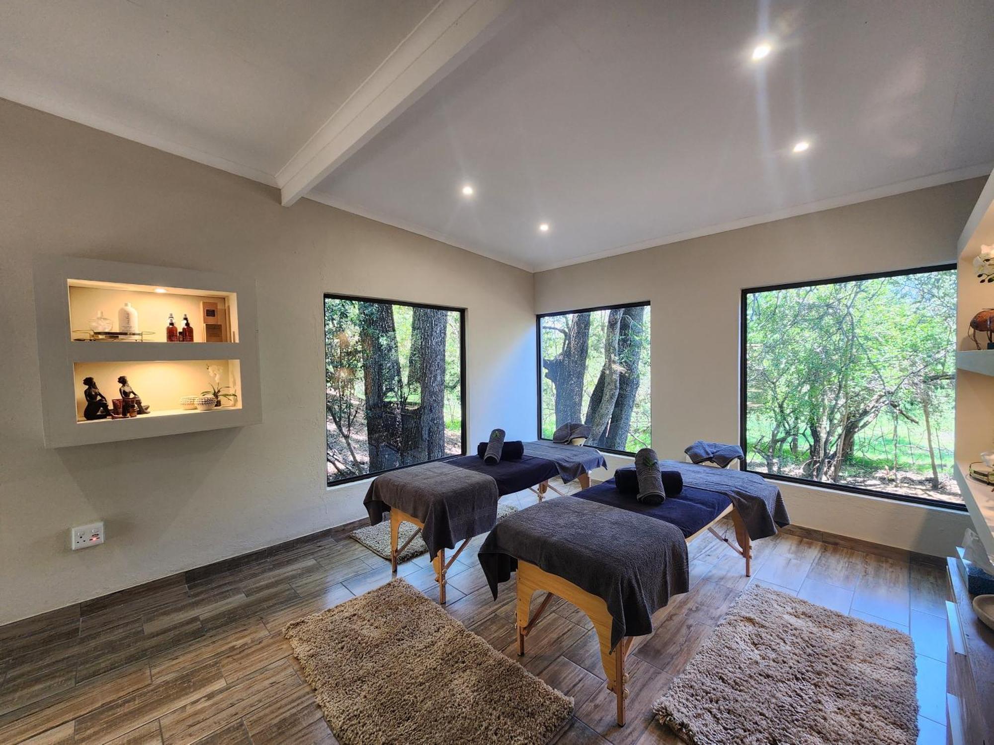 Lodge Karongwe Portfolio - Kuname
